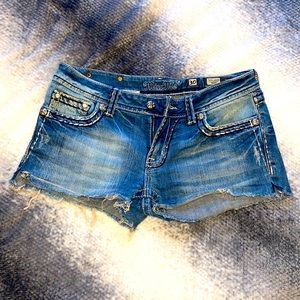 Miss Me Jean Shorts, size 30